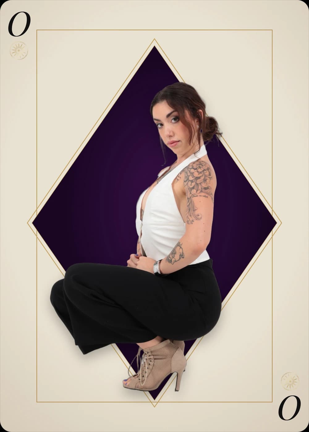 Jade Tchey en una carta de la baraja Orathorix