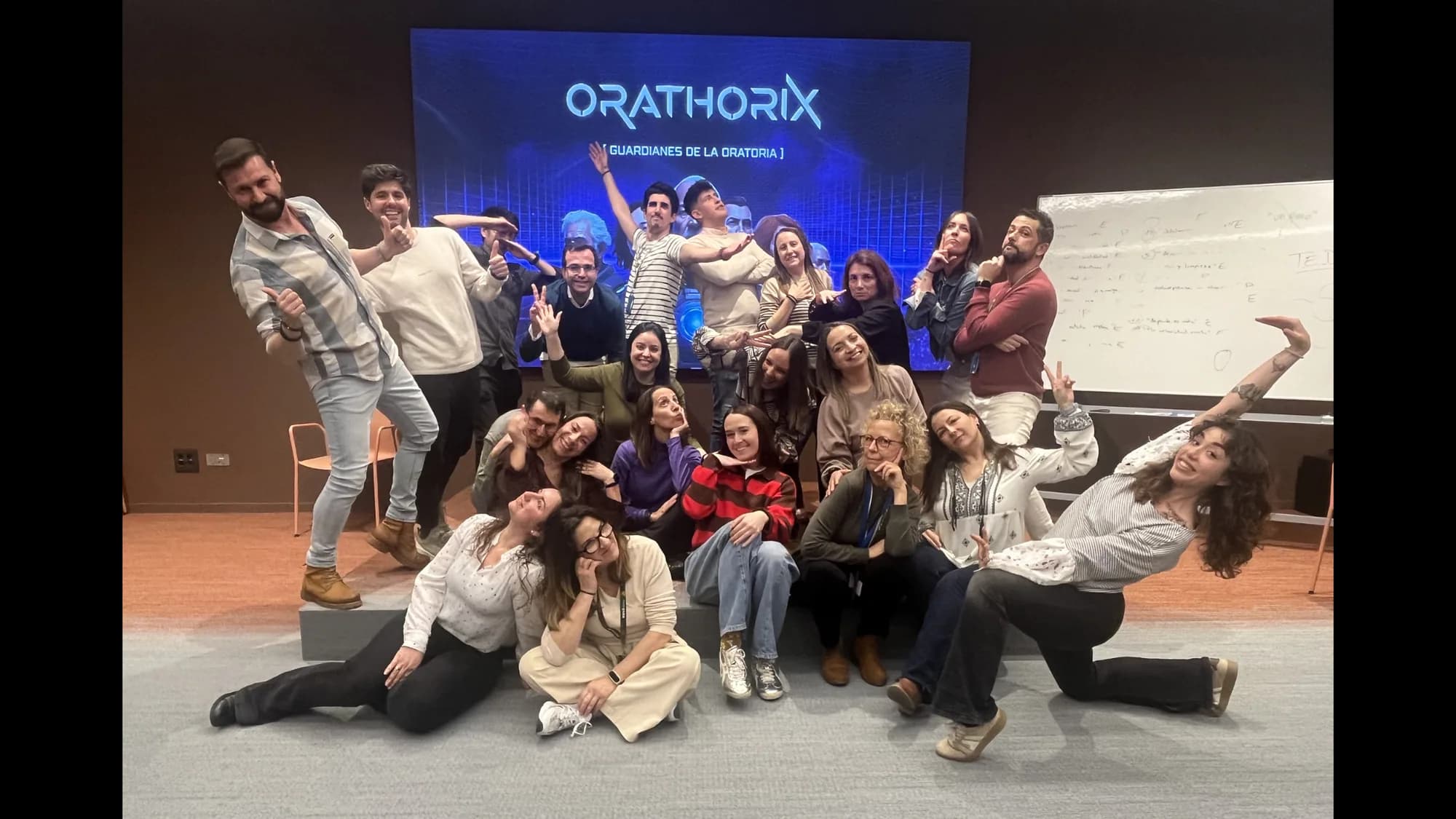 Grupo al terminar una formación Orathorix